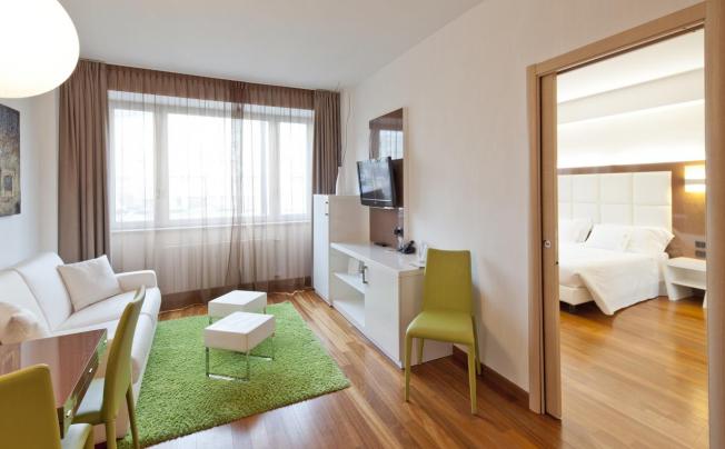 Фото отеля Qualys Hotel Nasco