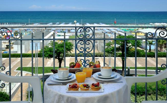 Фото отеля Ascot Hotel Riccione