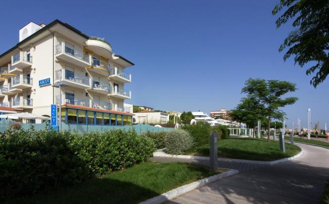 Фото отеля Ascot Hotel Riccione