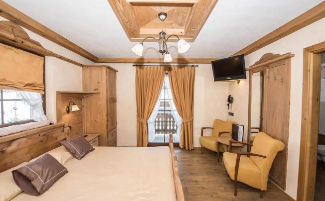 Фото отеля Capriolo Hotel
