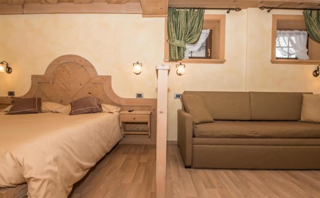 Фото отеля Capriolo Hotel
