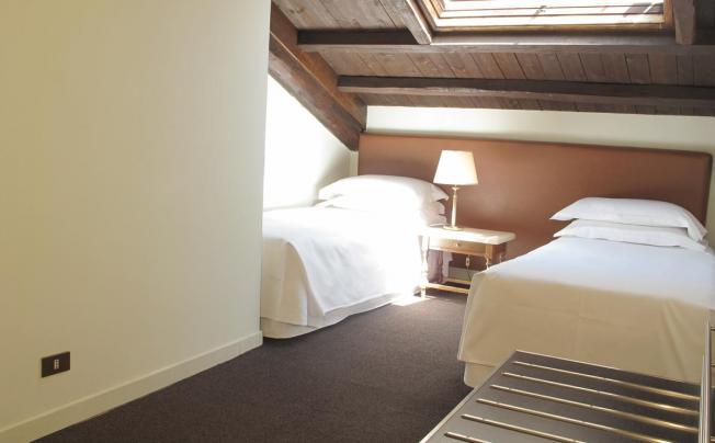 Фото отеля Albergo Santa Chiara Hotel