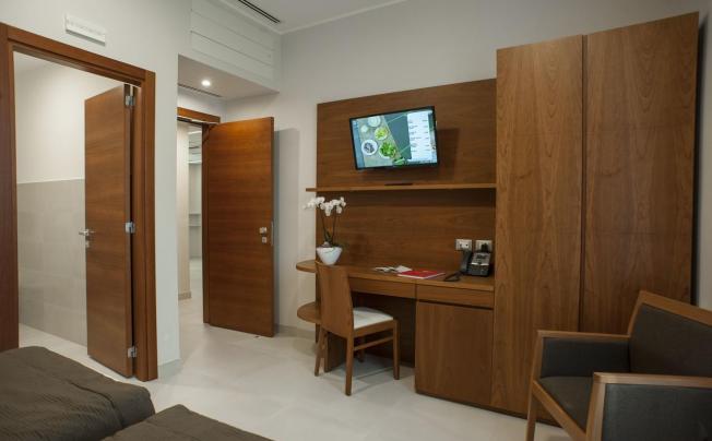Фото отеля Checkin Villa Angelina