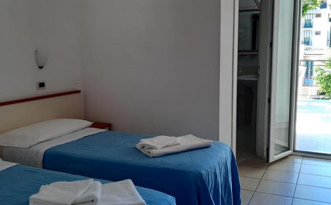 Фото отеля Blue Hotel