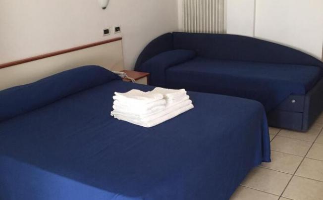 Фото отеля Blue Hotel