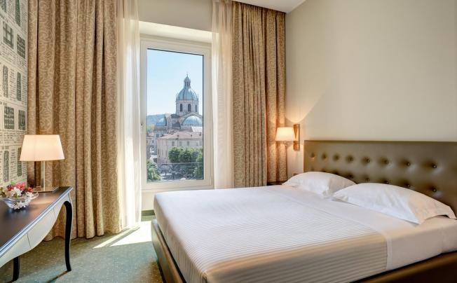 Фото отеля Palace Hotel