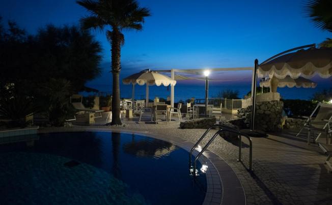 Фото отеля Baia del Godano Resort & Spa
