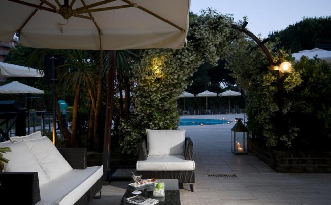 Фото отеля Holiday inn rome - eur parco dei medici