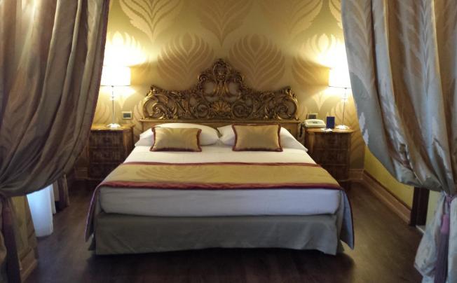 Фото отеля Amadeus Hotel