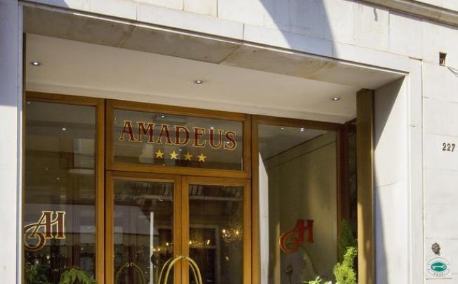 Фото отеля Amadeus Hotel