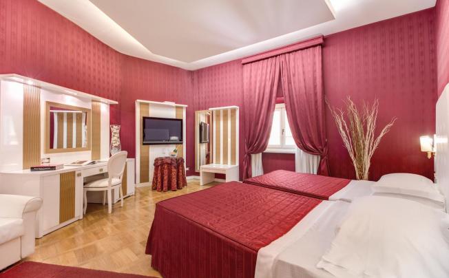 Фото отеля Relais fontana di trevi