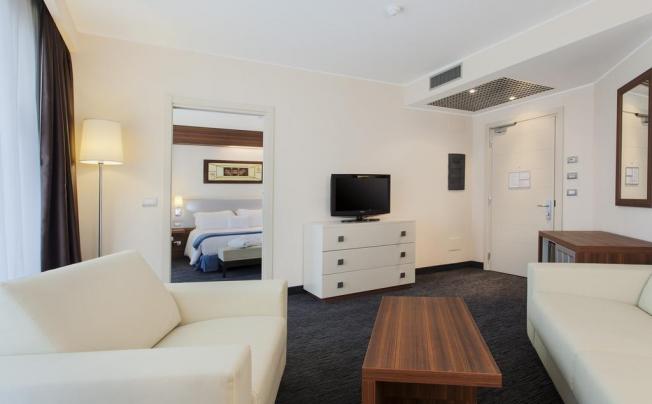 Фото отеля Doubletree by hilton olbia