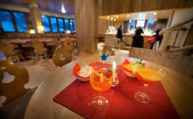 Фото отеля Alpen Village Hotel