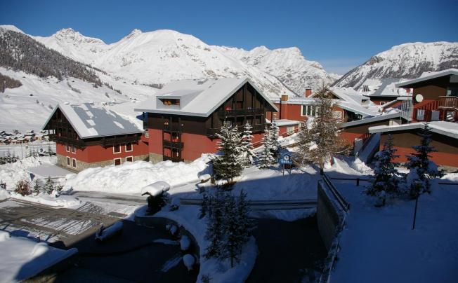 Фото отеля Alpen Village Hotel