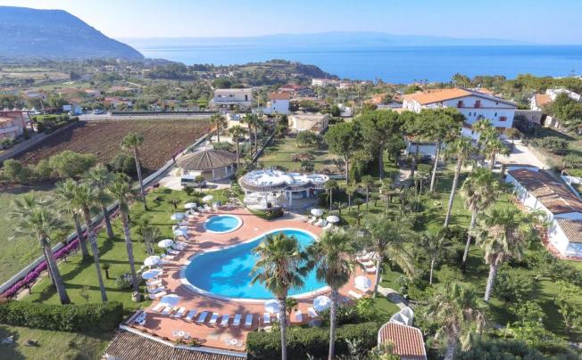 Фото отеля Costa Azzurra Hotel Residence