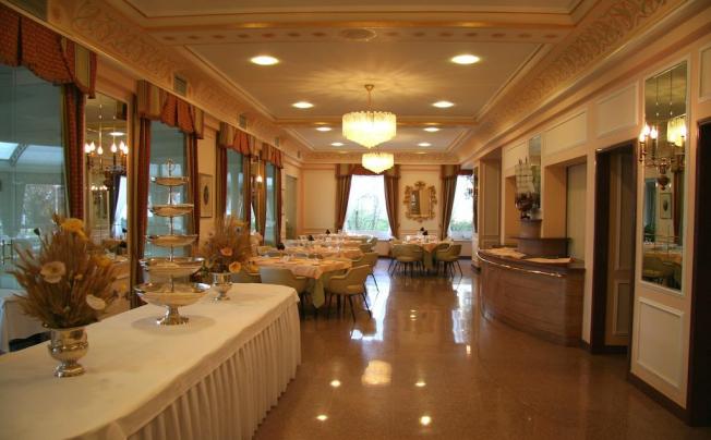 Фото отеля Astoria Hotel