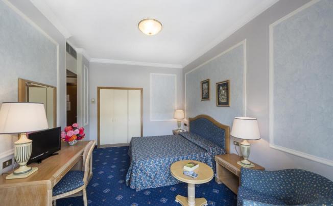Фото отеля Astoria Hotel