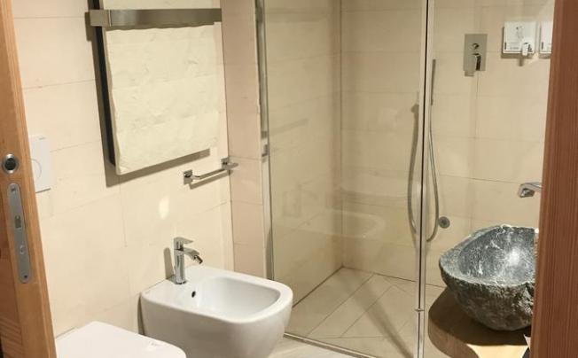 Фото отеля Aux Pieds du Roi - Suite & Spa