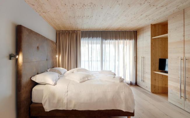 Фото отеля Aux Pieds du Roi - Suite & Spa