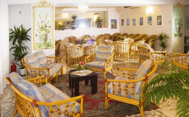 Фото отеля Villa Athena Dependance Of Sporting Baia