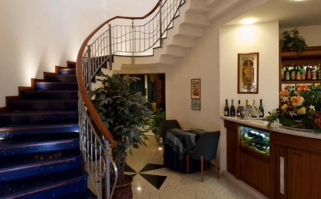 Фото отеля Riva Del Sole Hotel