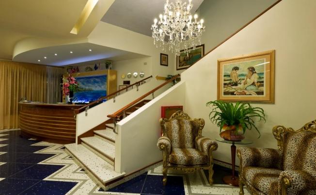 Фото отеля Riva Del Sole Hotel