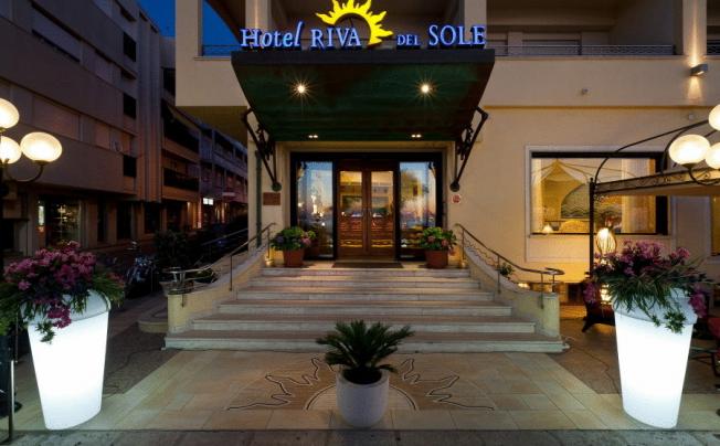 Фото отеля Riva Del Sole Hotel