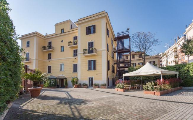 Фото отеля Romoli Hotel