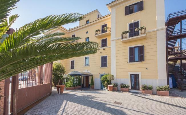 Фото отеля Romoli Hotel