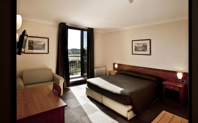 Фото отеля Romoli Hotel