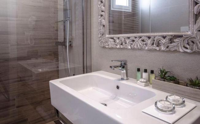 Фото отеля Litoraneo Suite Hotel
