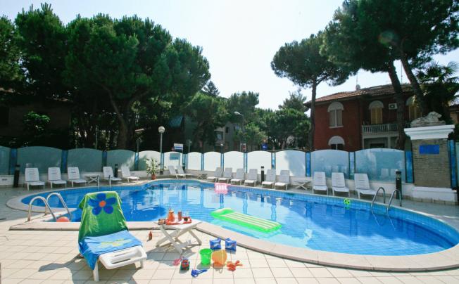 Фото отеля Hotel Brown