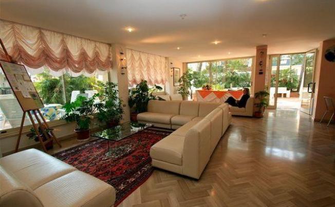Фото отеля Hotel Brown