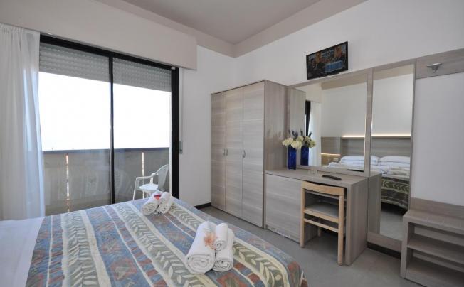 Фото отеля Hotel Alhambra Rimini