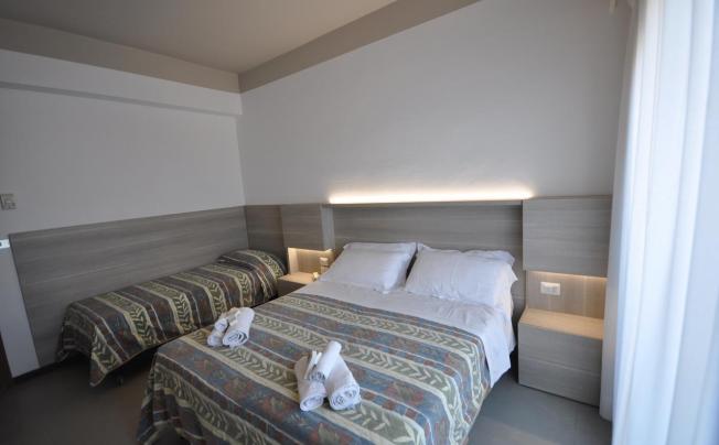 Фото отеля Hotel Alhambra Rimini
