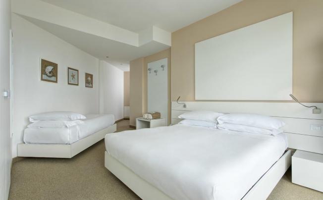 Фото отеля Adriatic Palace Hotel