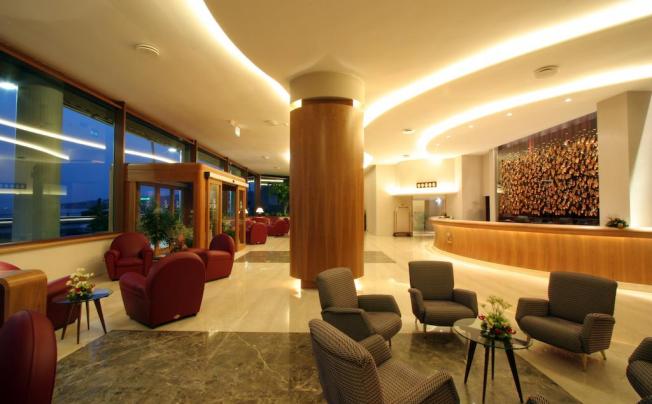 Фото отеля ROYAL CONTINENTAL