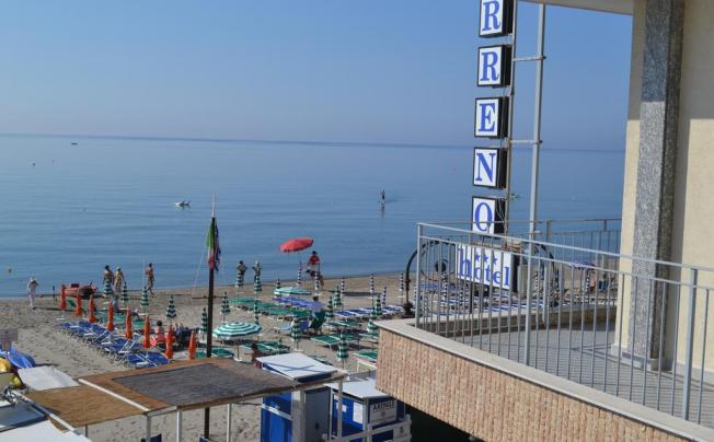 Фото отеля TIRRENO