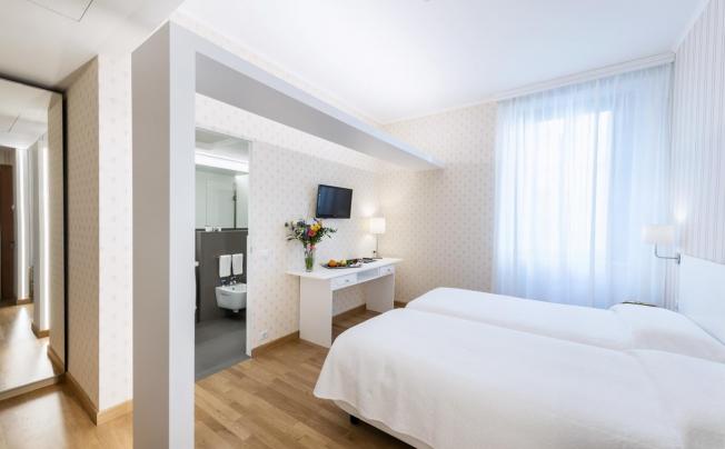 Фото отеля Metropole suisse