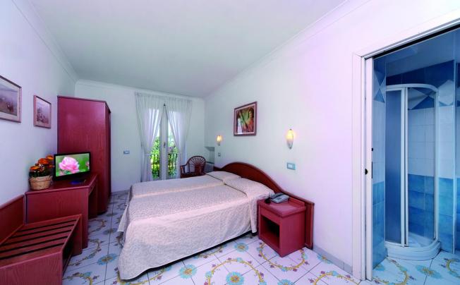 Фото отеля Hotel Bellevue