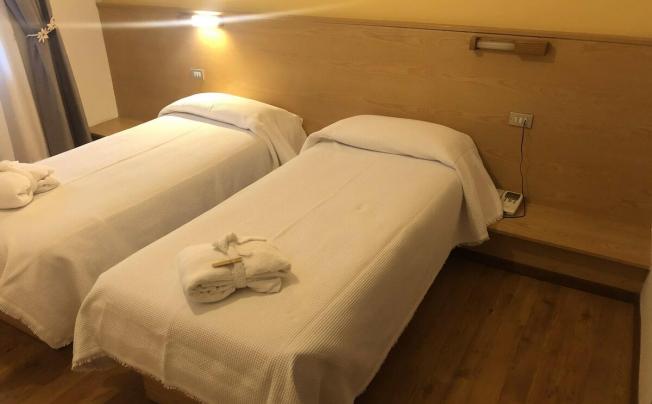 Фото отеля Corona Pinzolo Wellness Dolomite & Family Hotel