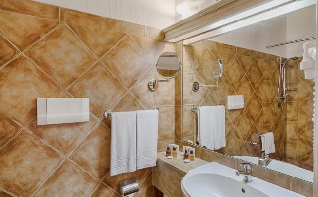 Фото отеля COLONNA COUNTRY & SPORTING CLUB 