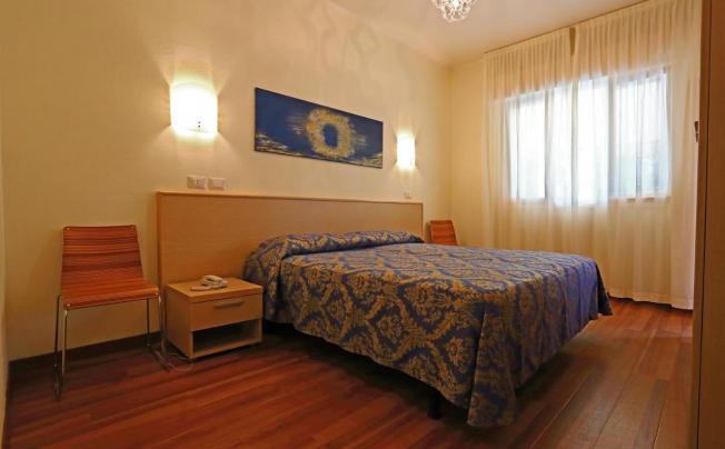 Фото отеля Castiglione Hotel
