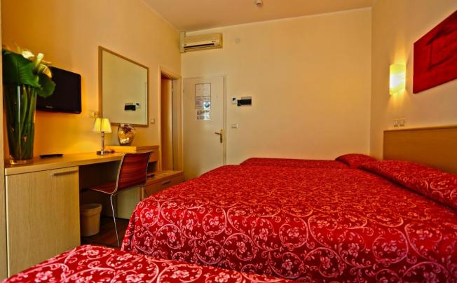 Фото отеля Castiglione Hotel