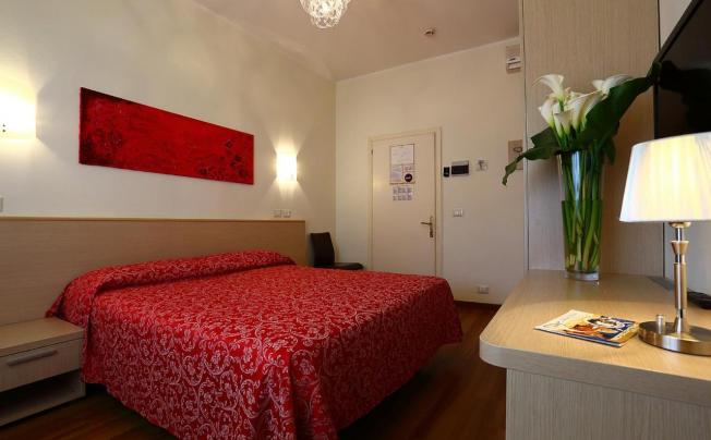 Фото отеля Castiglione Hotel
