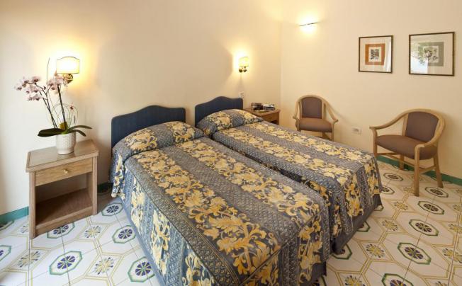 Фото отеля Continental Mare Hotel