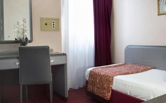 Фото отеля Alexander Hotel Mestre