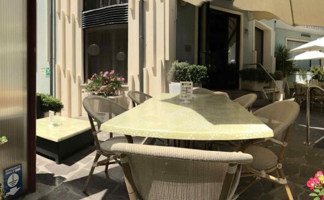 Фото отеля Arpa Hotel