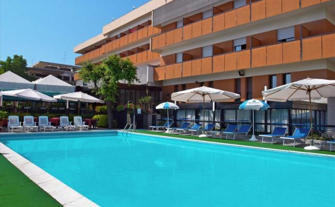 Фото отеля Park Hotel