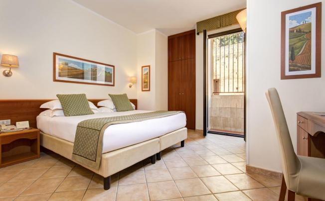 Фото отеля Athena hotel